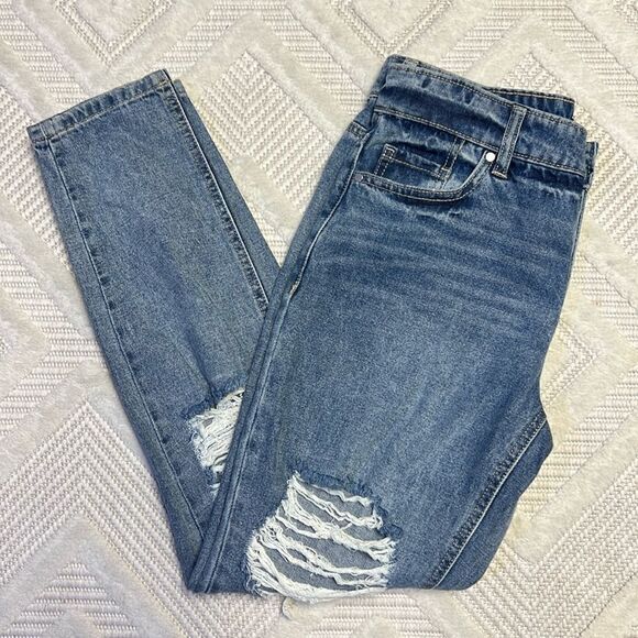 AFRM - Distressed Jeans - Picture 1 of 9